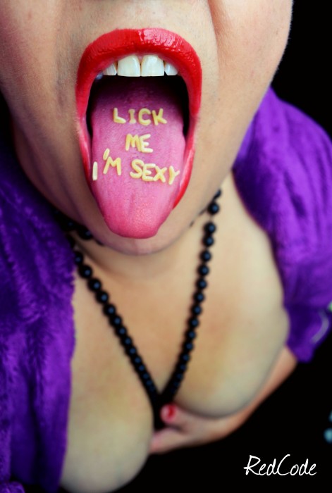 Lick me i'm sexy